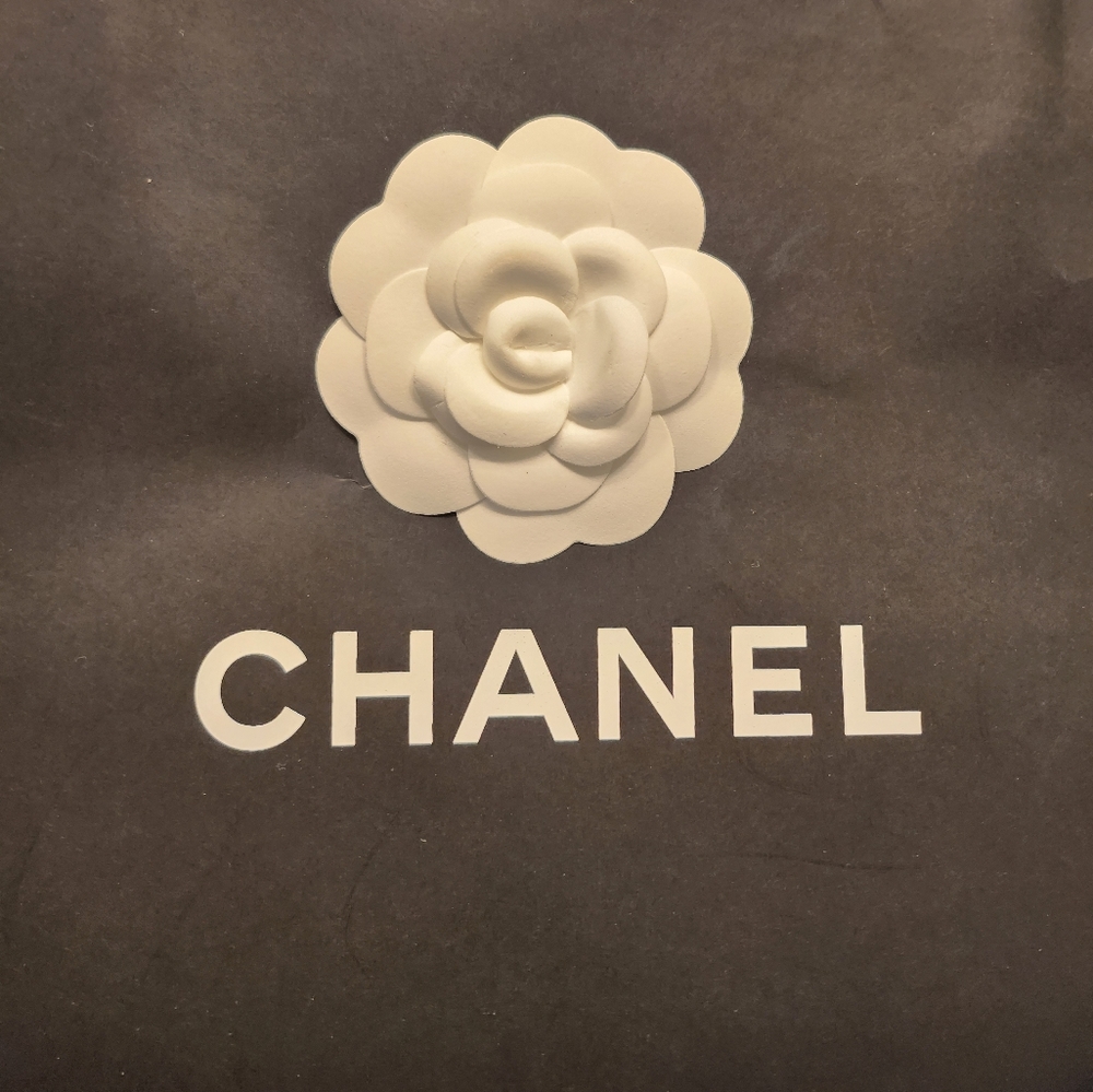 Chanel Shopping bag